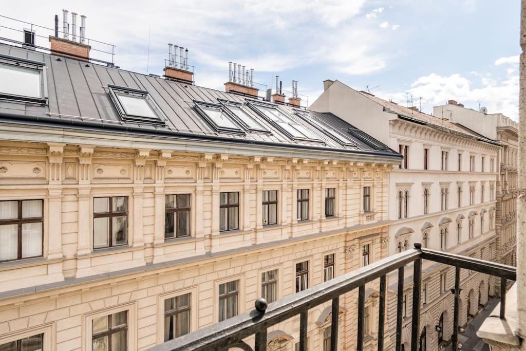 Basilica Apartment